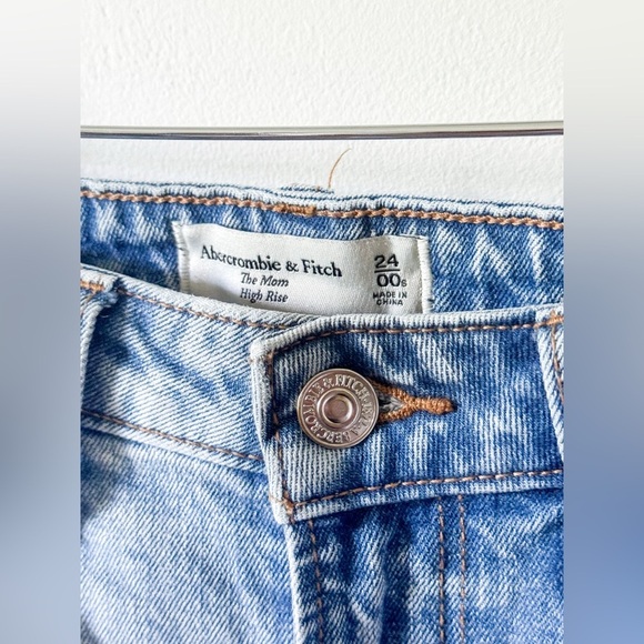 Abercrombie & Fitch The Mom High Rise Curve Love - Picture 3 of 6